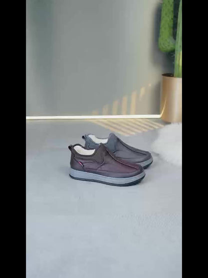 Men’s Slip-On Winter Boots – Warm Lined Cold-Weather Shoes with Thick PVC Sole & Non-Slip Traction